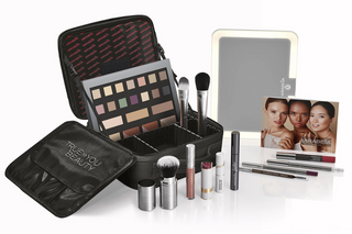 Mirabella Beauty Ultimate Pro Makeup Artist Set: LED light mirror and makeup bag organizer for professional results on-the-go