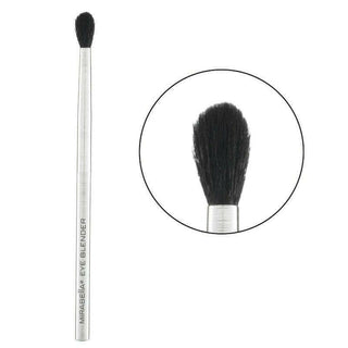 Mirabella Blending Brush - Fluffy brush for seamlessly blending eyeshadow and creating a smooth transition of colors.